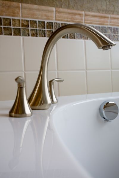 Cost of Bathtub Faucet Repair in Newark